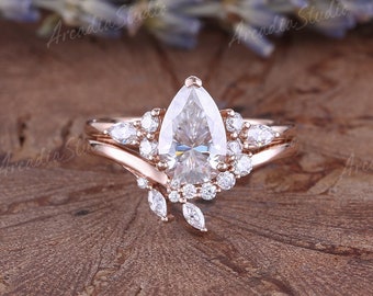 Pear Moissanite Engagement Ring Set Vintage Rose Gold Wedding Ring Set Women Art Deco Moissanite Leaf Wedding Band Bridal Promise Ring Set