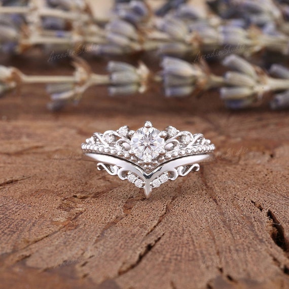 Crown Diamond Wedding Ring | Unique Diamonds