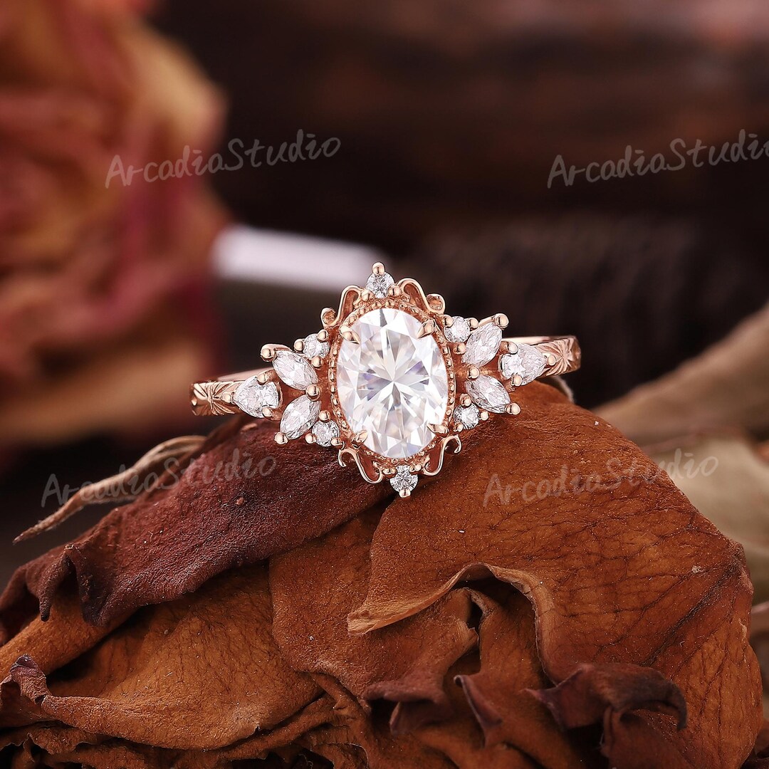 Vintage Oval Moissanite Engagement Ring 14k Gold Delicate Moissanite ...