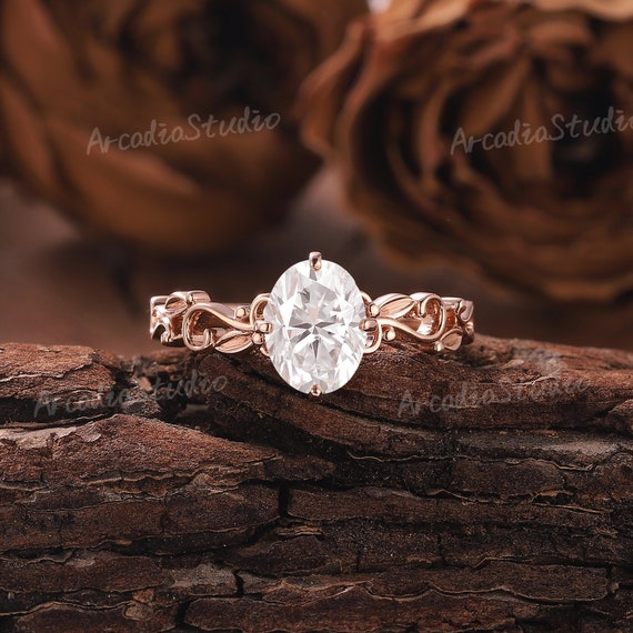 ヴィンテージ モアッサナイト エンゲージリング フローラルリング