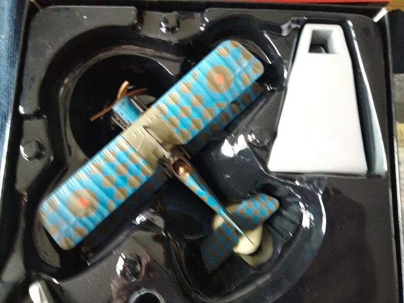 Die Cast Sale-grab a Bargain - Corgi Se5a Biplane Model, 61 Sqn Royal ...