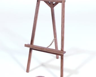 Arts & Crafts Display Easels: 1/12 Scale Dollhouse Miniature
