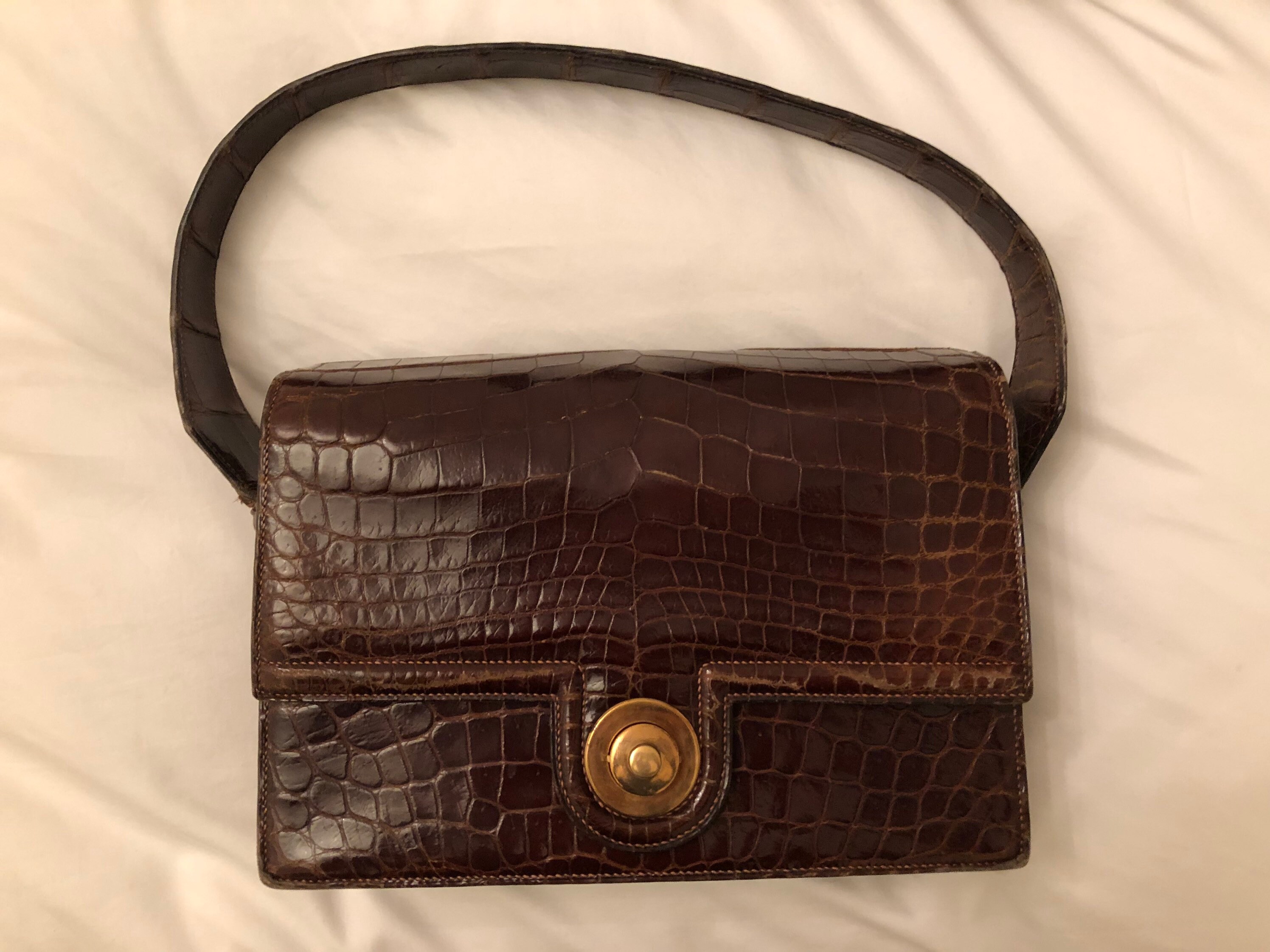 Yves Saint Laurent 1980s Crocodile Embossed Leather Handbag – Featherstone  Vintage