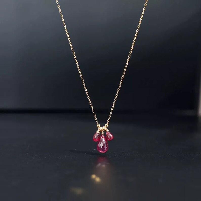 18k Gold Gemstone Necklace Ruby pendant handmade Colorful treasure necklace Female Gysophila Clavicle chain