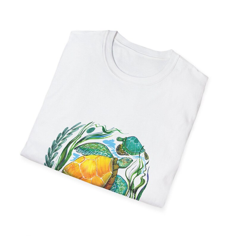 Sea Turtle Unisex T-Shirt, Ocean Lover Tee, Sea Creature Shirt, Nautical Top, Softstyle Tee bild 8