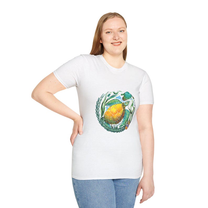 Sea Turtle Unisex T-Shirt, Ocean Lover Tee, Sea Creature Shirt, Nautical Top, Softstyle Tee bild 6