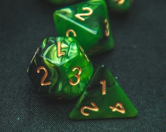 Poison Dagger Dice Set - TTRPG Zachte rand kerkers en draken d en d pathfinder 7 set dobbelstenen D20 D12 D10 D8 D6 D4 - cadeau