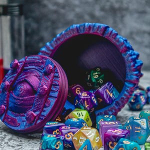 Mimic dice box - storage box Dungeons and Dragons Monster DM gift TTRPG Dice vault