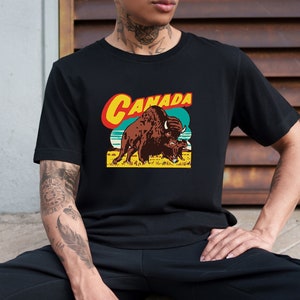Nature Buffalo T shirt , Unisex T-shirts, Womens T Shirts, Mens T shirts,  Crewneck T-shirt , Retro Canada Tshirt , Graphic Nature T shirts