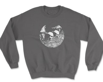 Vintage style Canada Loon Sweater, Nature Retro style sweater, Vintage Crewneck, Explore Canada Loon Unisex Sweater, Gifts for Her or Him