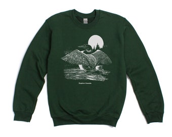 Vintage style Canada Loon Sweater, Nature Retro style sweater, Vintage Crewneck, Explore Canada Loon Unisex Sweater, Gifts for Her or Him