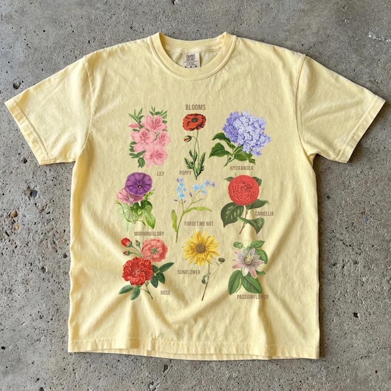 Blooms Flower Graphic Heavy Cotton Tee: Comfort Colors Floral Outdoorsy Tees