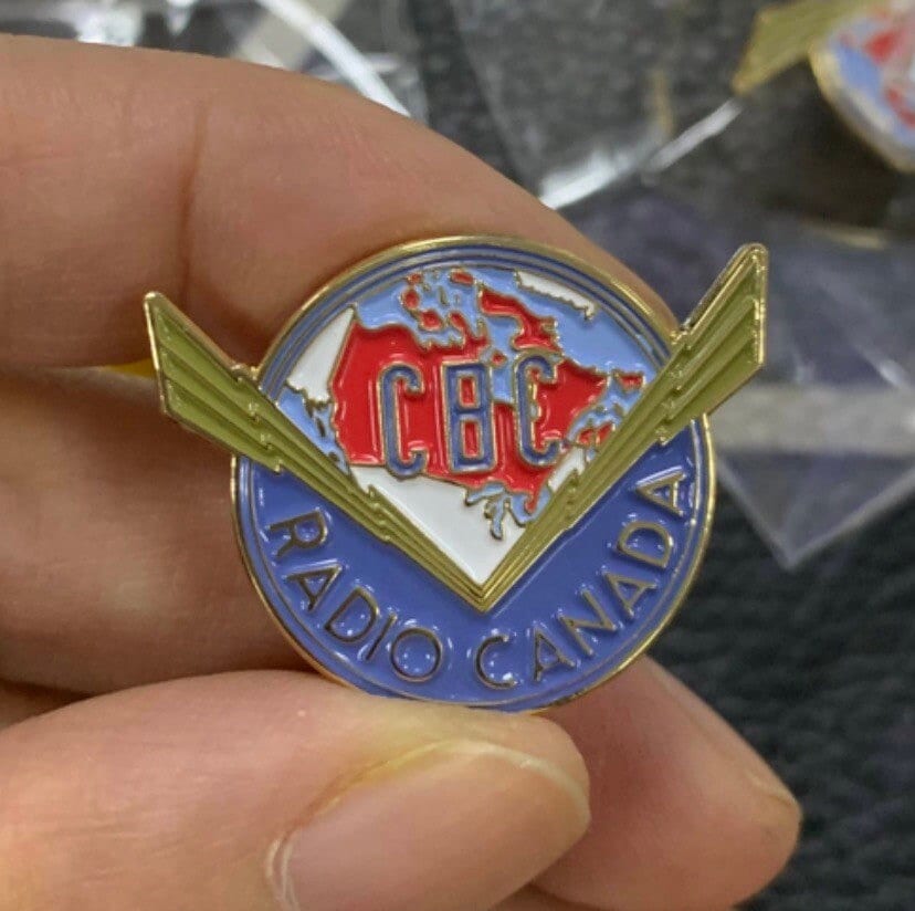 東京 2020 メディア カナダ CBC VIP ピンバッチ Vintage CBC Logo Pin: Canadian Broadcasting Memorabilia - Etsy Canada
