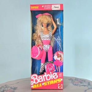 DAMAGED BOX Barbie All Stars 1989 Year Aerobics Star Vintage