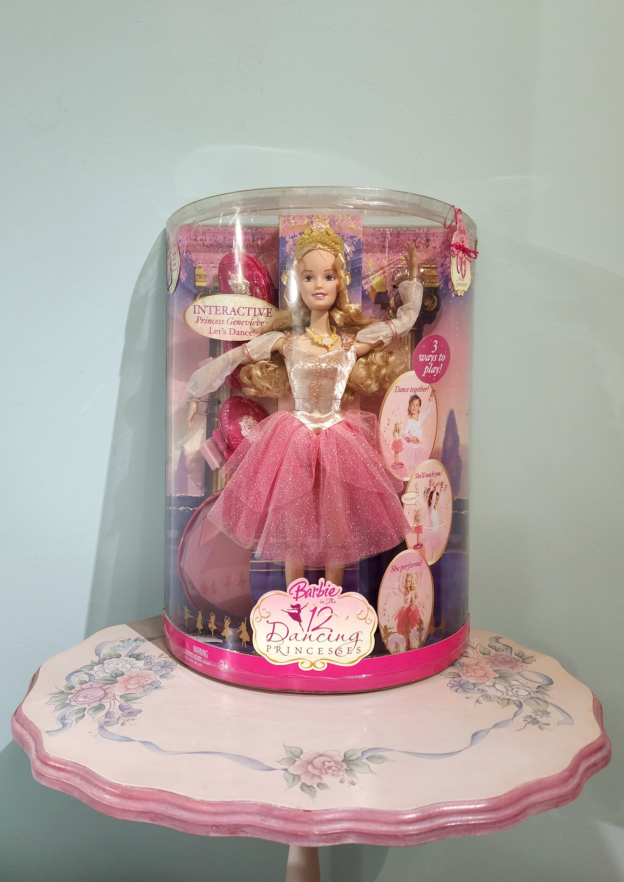 BAMBOLA GRANDE Barbie 12 Principesse Danzanti Genevieve INTERATTIVA Balliamo Barbie dodici principesse danzanti bambola Barbie cartone animato Barbie regalo Etsy Italia