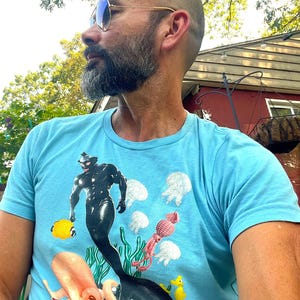 ArtPop, DARK SEAMAN Gay Graphic T-shirts, Summer Tanks And Tees, Wearable Art, Gay Leather Art, Tom of Finland, Gay Apparel, Merman Apparel