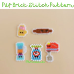 Könnte beinhalten: Fünf bunte Pixel-Art-Designs mit einem Nudelholz, einer Waage, einem Schneebesen, einem Bonbon und einem Schmetterling. Die Designs sind aus kleinen Plastikperlen gefertigt und auf einer hellbraunen Oberfläche angeordnet. Der Text "@brickbeads" ist unten in der Mitte des Bildes sichtbar.