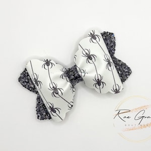 Spider Hair Bow / Halloween Hair Bow