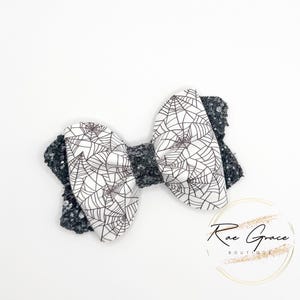 Spider Web Hair Bow / Halloween Hair Bow / Spooky Hair Bow