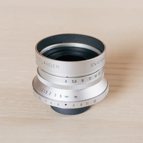 Voigtlander Snapshot Skopar 25mm f/4 LTM Lens