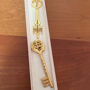 Locke and Key Anywhere Key and Head Key