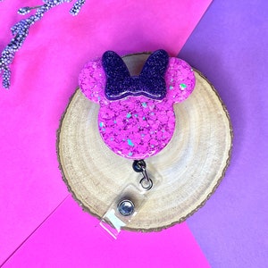 Minnie Mouse Inspired Glitter Badge Reel