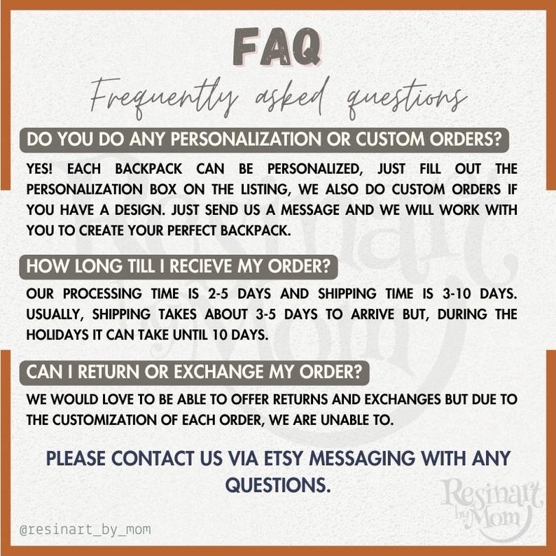 Op de afbeelding: FAQ: Veelgestelde vragen over gepersonaliseerde rugzakken. Ja! Elke rugzak kan worden gepersonaliseerd. Vul gewoon het personalisatievak in de vermelding in. We doen ook custom orders als je een ontwerp hebt. Stuur ons gewoon een bericht en we werken met je samen om je perfecte rugzak te maken. Onze verwerkingstijd is 2-5 dagen en de verzendtijd is 3-10 dagen. Normaal gesproken duurt verzending ongeveer 3-5 dagen, maar tijdens de feestdagen kan het tot 10 dagen duren. We zouden graag retouren en omruilingen aanbieden, maar vanwege de personalisatie van elke bestelling kunnen we dat niet doen. Neem contact met ons op via Etsy-berichten als je vragen hebt.