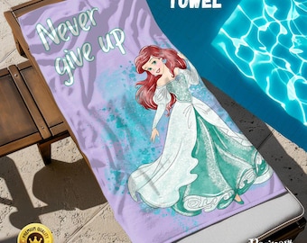 Toalla personalizada de La Sirenita: Toalla de playa o baño personalizada de Ariel