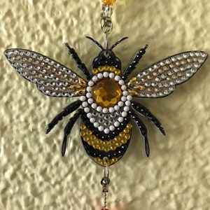 Bumble Bee sun catcher