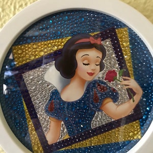 Snow White Round Diamond Art with Frame and Hanging