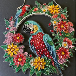 Parrot wall hanging