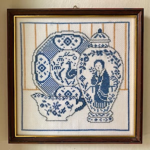 Vintage framed cross stitch Chinoiserie wall art Embroidered wall art Vintage wall art Completed cross stitch Vintage embroidery art