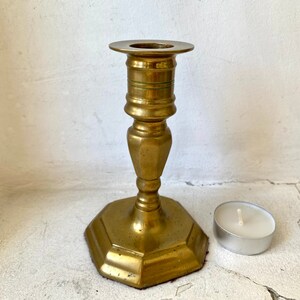 Vintage brass candlestick holder with felt base Vintage brass candle holder Vintage brass decor Mid-century candlestick Cottagecore decor