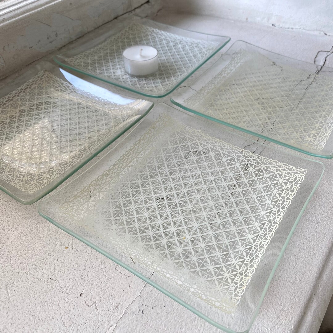 4 Vintage Glass Plates With Lace Pattern Vintage Clear Glass Dessert