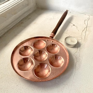 Vintage copper pan Small vintage copper egg poaching pan Copper kitchen wall decor Vintage rustic kitchen decor Farmhouse kitchen decor