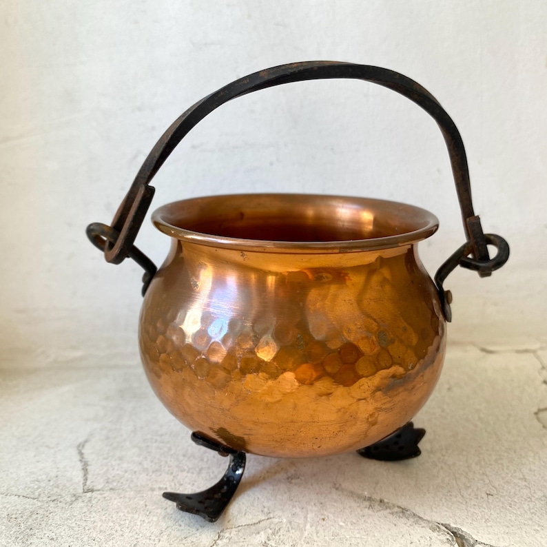 Vintage Copper Cauldron: Small Footed Pot, Rustic Scandinavian Decor - Etsy