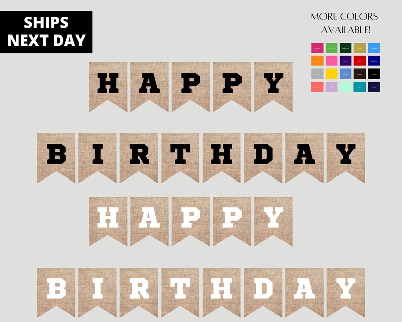 Puede incluir: Una pancarta de arpillera con las palabras "Happy Birthday" en letras negras y blancas. La pancarta est&aacute; hecha de una tela de arpillera natural y tiene un aspecto r&uacute;stico.