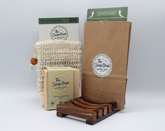 The Soap Bros Starter Set - soap (of your choice) + wooden shelf + soap bag