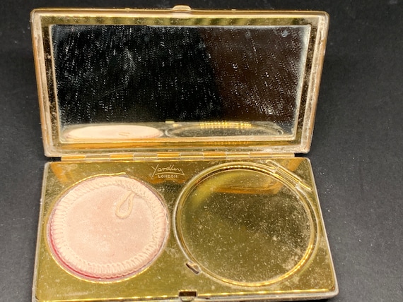 Yardley of London Powder and Rouge Compact with L… - image 4