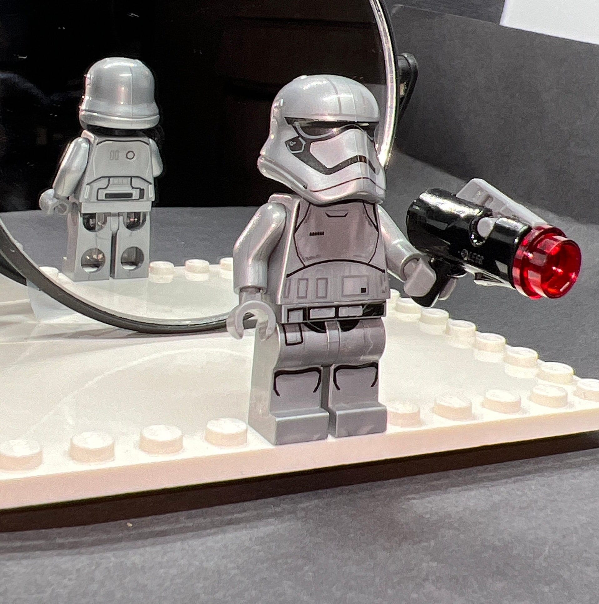 Star Wars LEGO Minifigs Dark Side Captain Phasma - Etsy