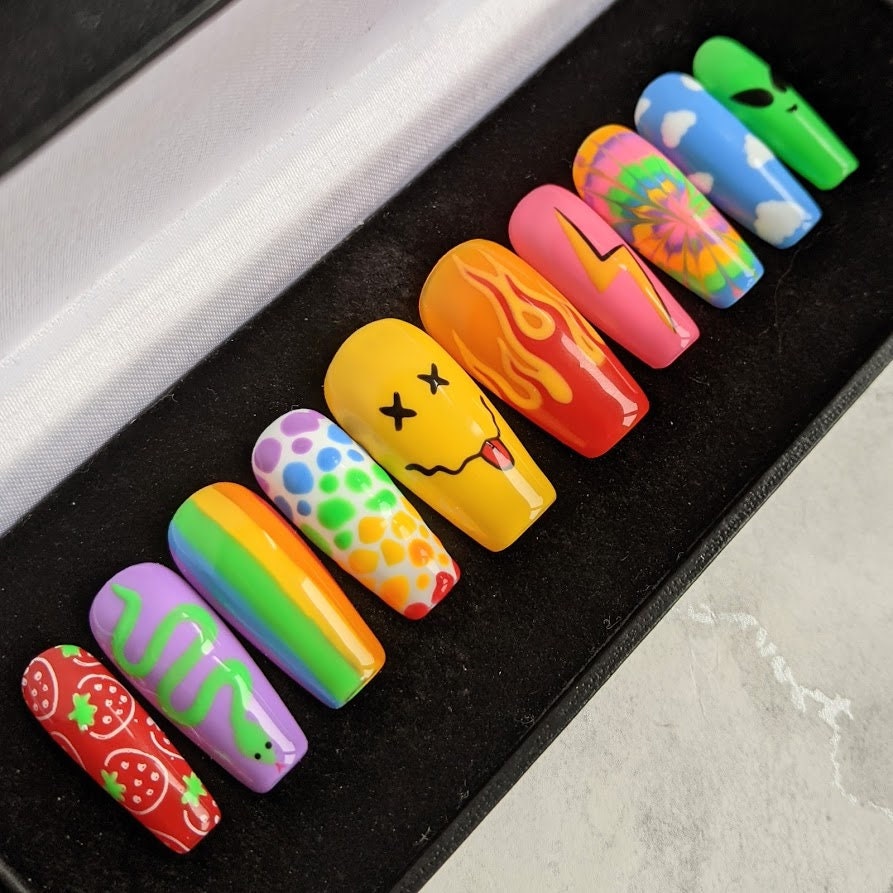 Hippie Vibes Press-on Nails - Etsy