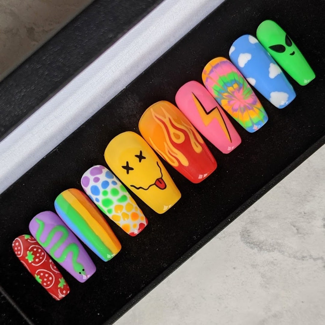 Hippie Vibes Press-on Nails - Etsy