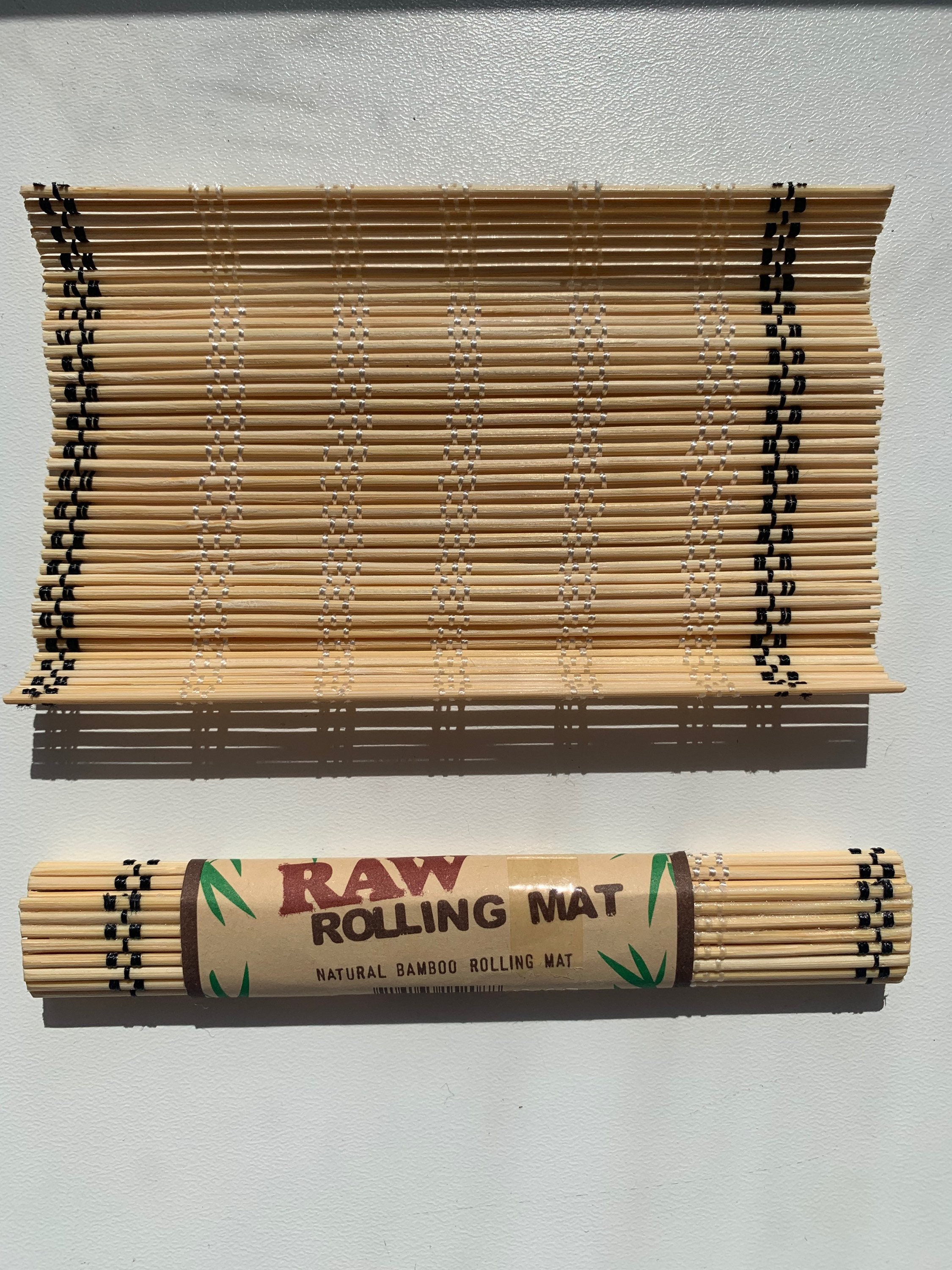 Raw Bamboo Rolling Mat Natural Cigarette / Joint Roller Machine Paper