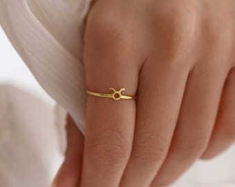 Tiny Zodiac Ring, Dainty Zodiac Ring, Astrology Ring, Zodiac Jewelry, Zodiac Sign, Personalized Ring, Custom Ring Silver