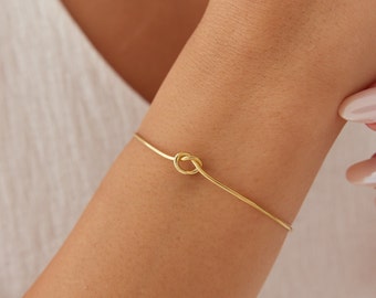 14K Gold Knot Bracelet, Love Knot Bangle, Promise Bracelet, Gold Filled Bracelet, Bridesmaid Bracelet, Thin Gold Bangle, Friendship Bracelet