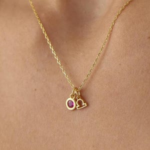 Delikatny naszyjnik z kamieniem szlachetnym, spersonalizowany naszyjnik zodiaku, naszyjnik z symbolem zodiaku, naszyjnik astrologiczny, naszyjnik z horoskopem, naszyjnik ze znakiem