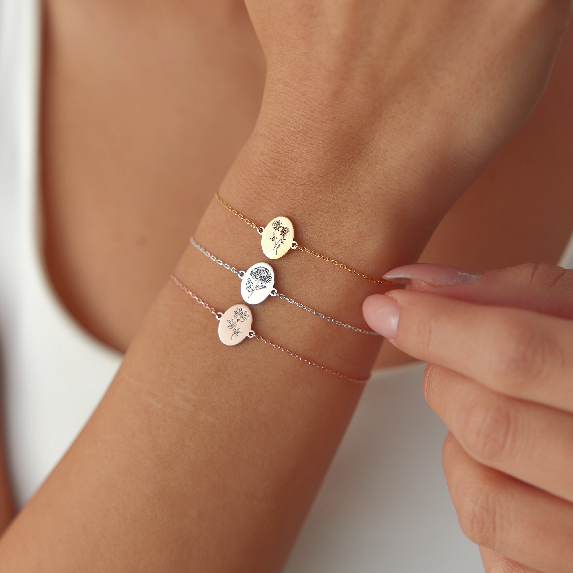 Tiny Birth Flower Bracelet, Wild Flowers Memorial, Sterling Silver Bracelet, Gift For Her, Birth Flower Jewelry, Floral Bracelet