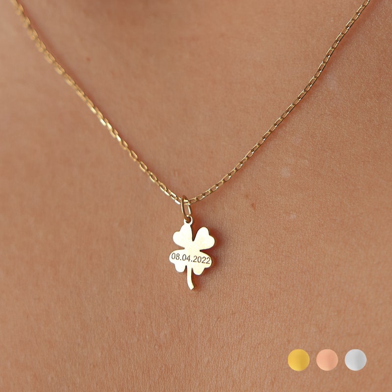 Green chalcedony fourleaf clover pendant necklace with 10 ct tw