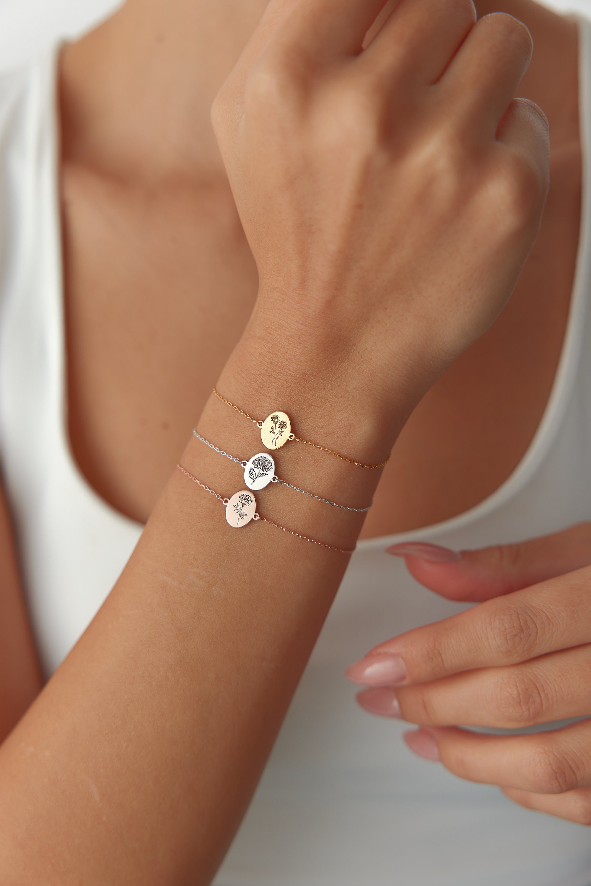 Tiny Birth Flower Bracelet, Wild Flowers Memorial, Sterling Silver Bracelet, Gift For Her, Birth Flower Jewelry, Floral Bracelet