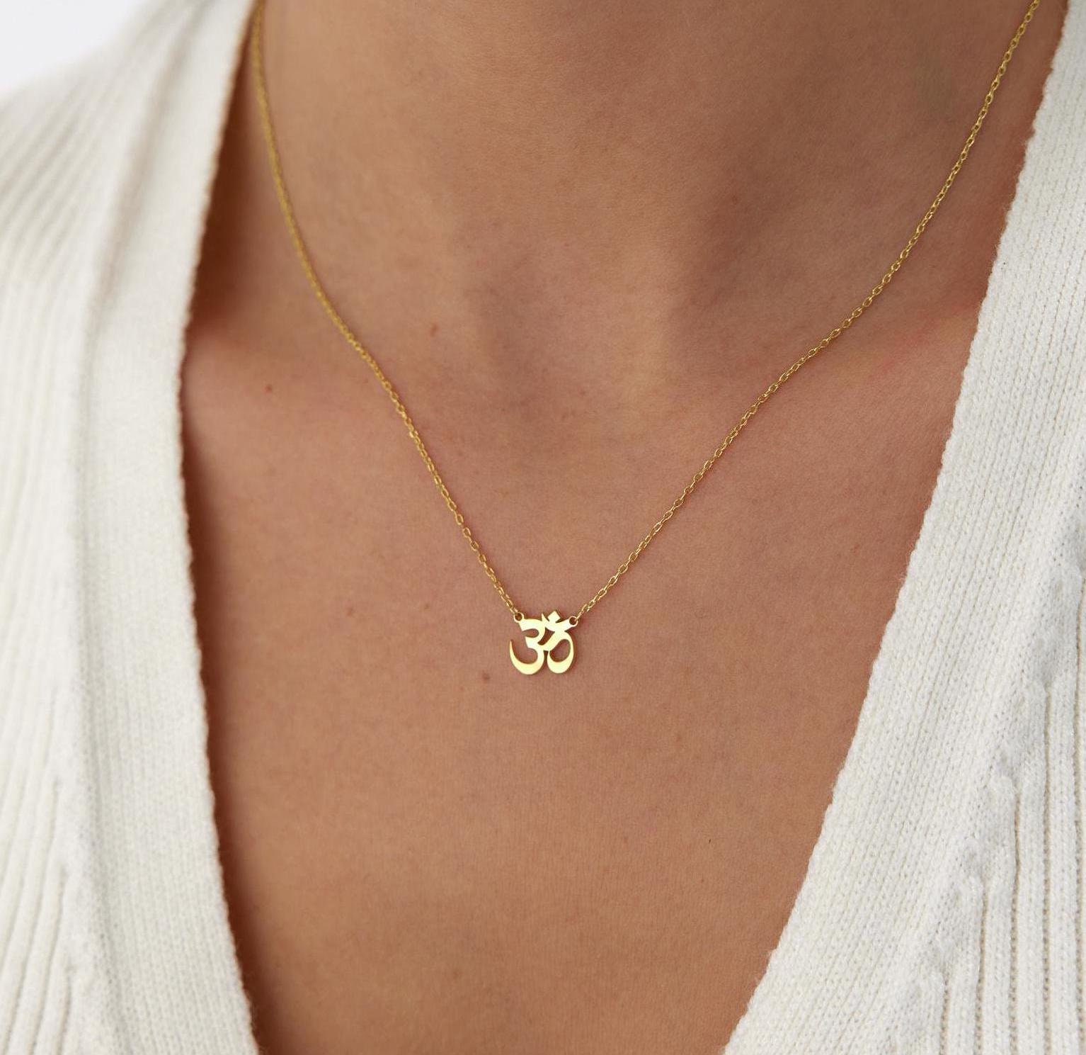 Tiny Om Chain Necklace, Gifts for Yoga Lover, 18K Gold Meditation Symbol Necklace, Yoga Jewelry Gifts, Gifts for Bestfriend, Om Jewelry